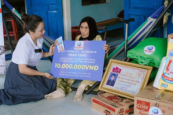 Biểu tượng tạm dừng hoặc tự loại trừ, thể hiện việc nghỉ ngơi khỏi cờ bạc để được hỗ trợ.