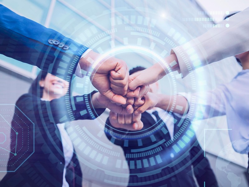 Nhân viên hỗ trợ khách hàng của okwinbet